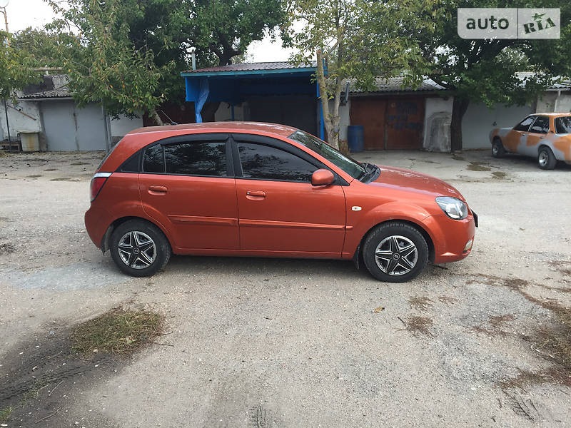 Зустрічайте нового Друга: KiA Rio 2