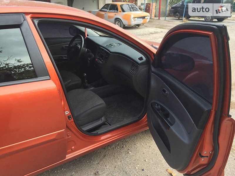 Зустрічайте нового Друга: KiA Rio 5