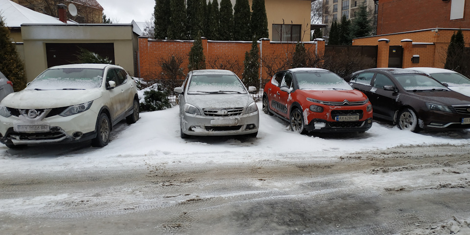 ТО 4 і лампа переднього габариту 1