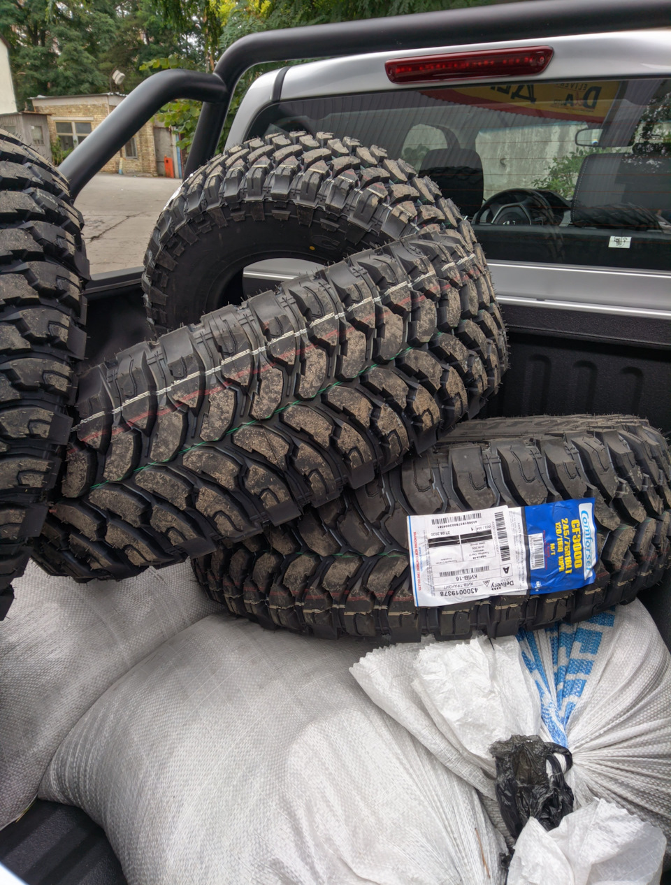 Китайцю - китайське, Comforser CF3000 245/75R16 1