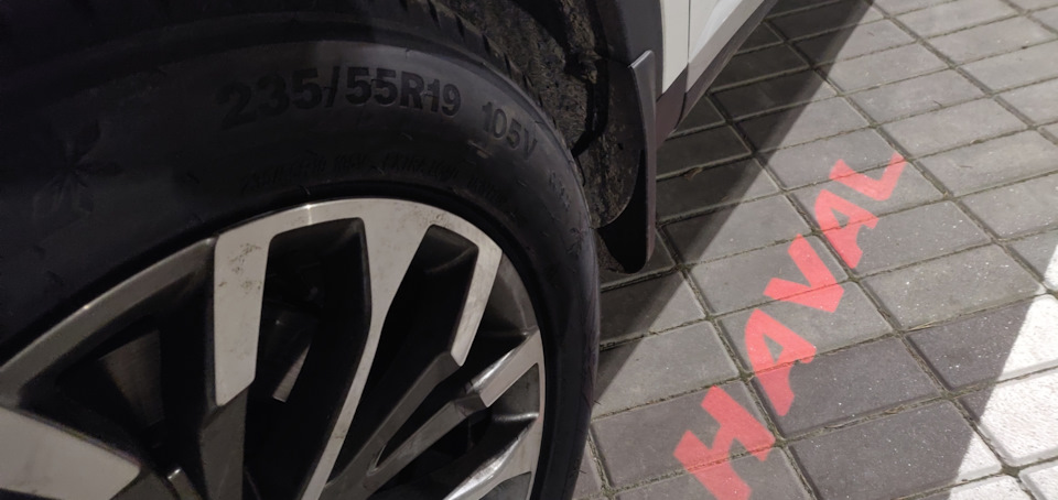 Зимова гума Triangle SnowLink PL-02 235/55 R19 2