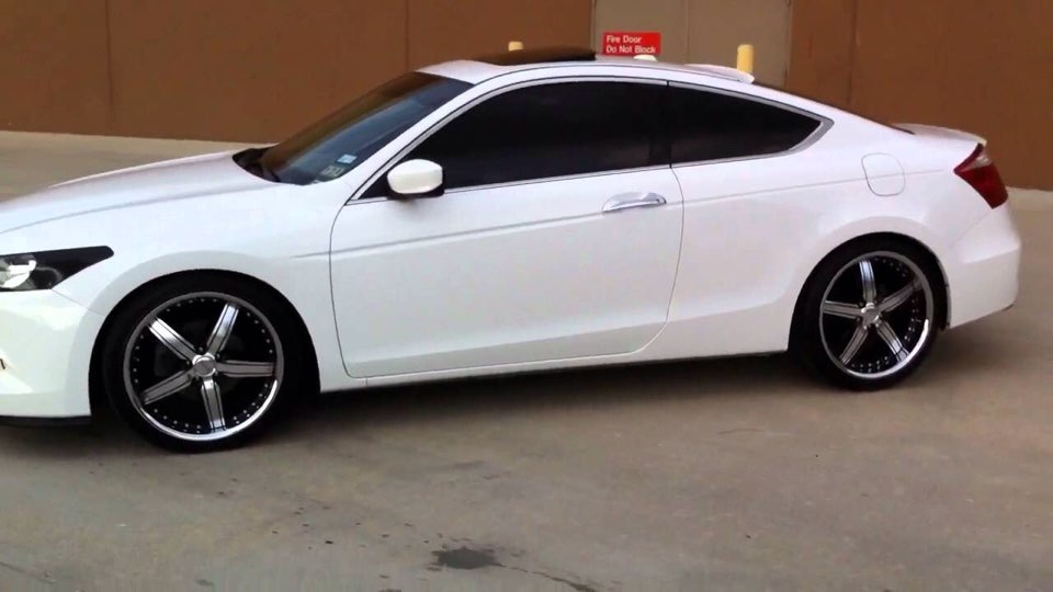 Схід власників Honda Aacord Coupe 2