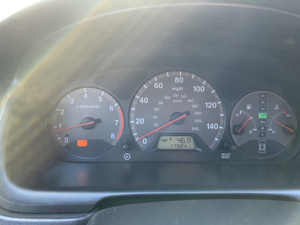 Вистрибнув Джекі Чан (check engine) 1