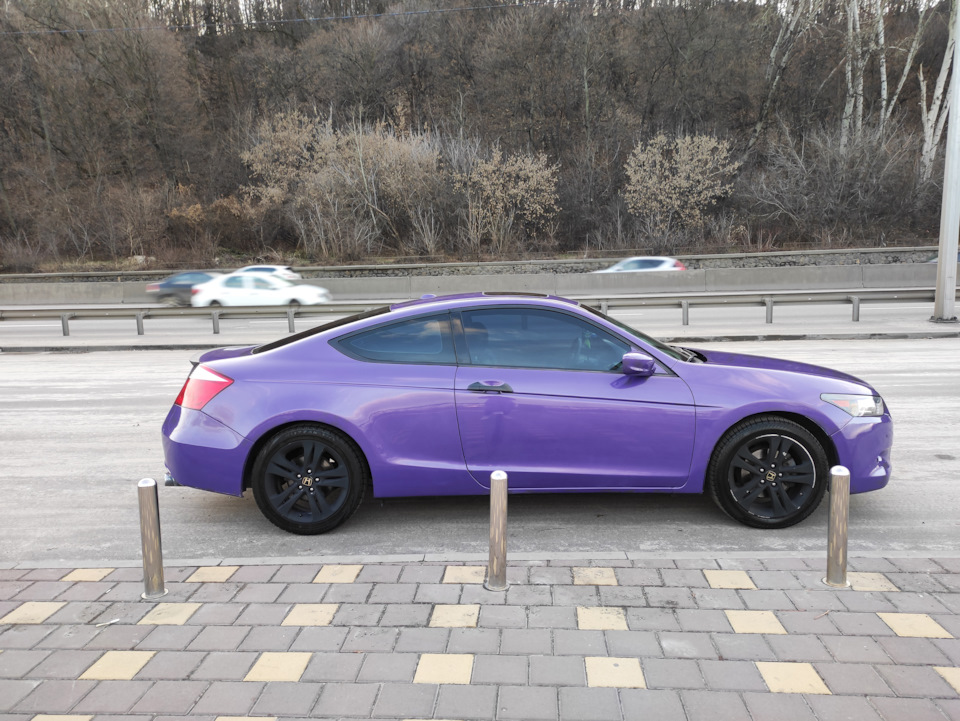Ну, я передумала її продавати навіть заради V8 Hemi: D 5