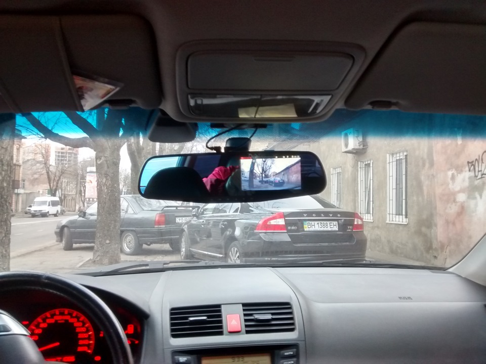 реєстратор+камера заднього виду 4