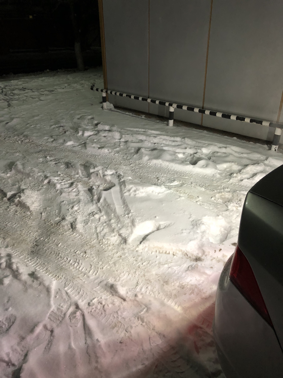 Заміна ламп заднього ходу 2