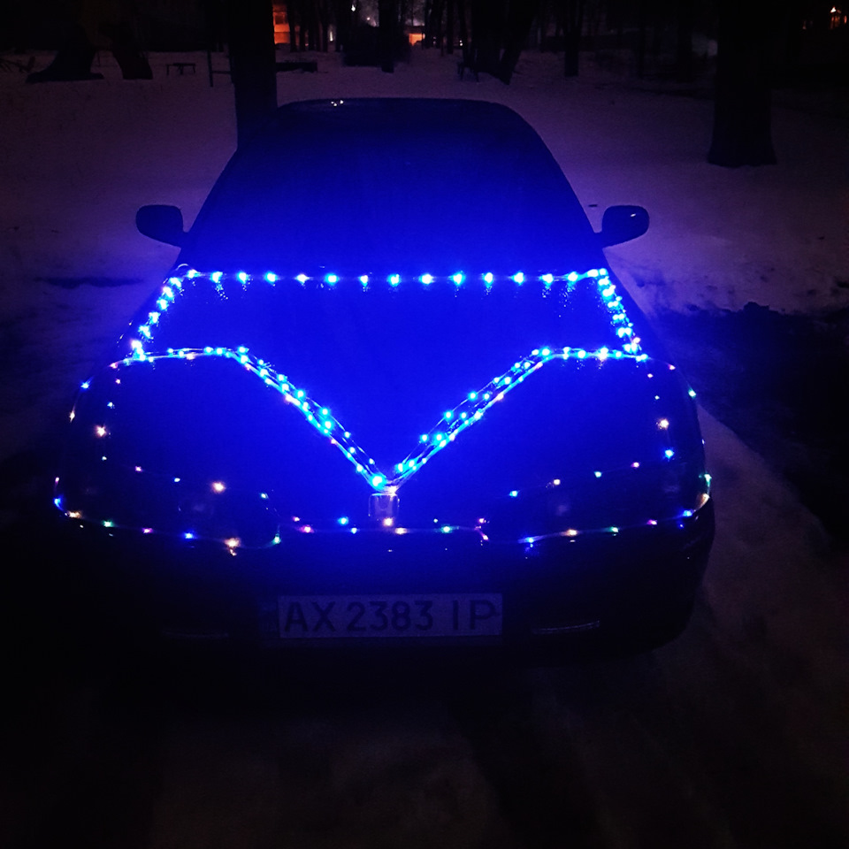 Авто-Ялинка 2020-2021 Україна, Харків. Офіційний рекорд занесений до книги :) 1