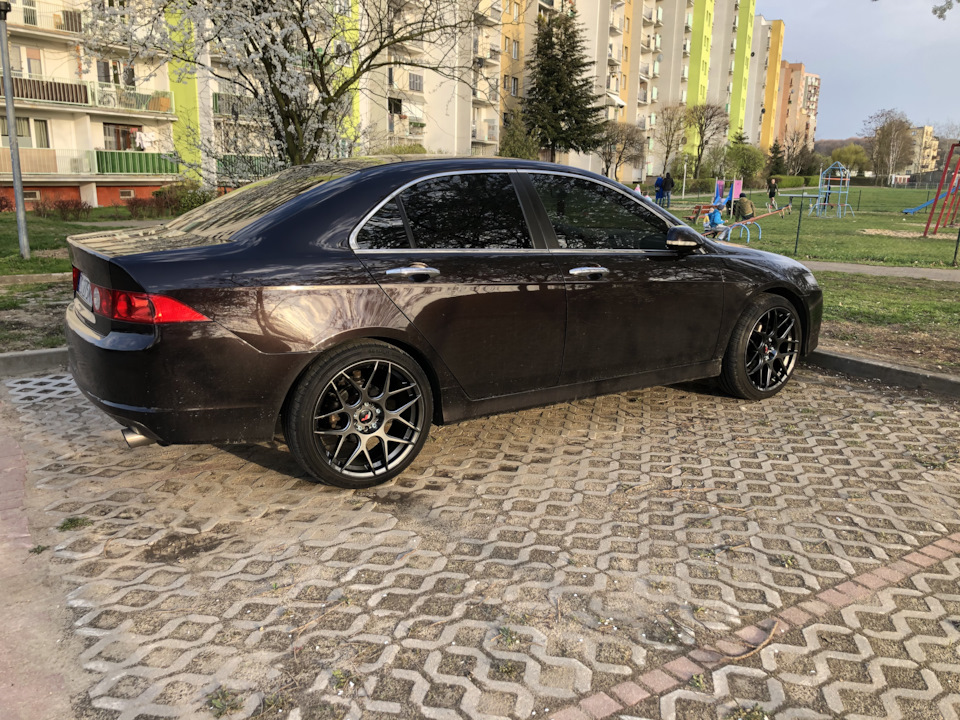 Диски Japan Racing JR18 R19 8.5 et40 1