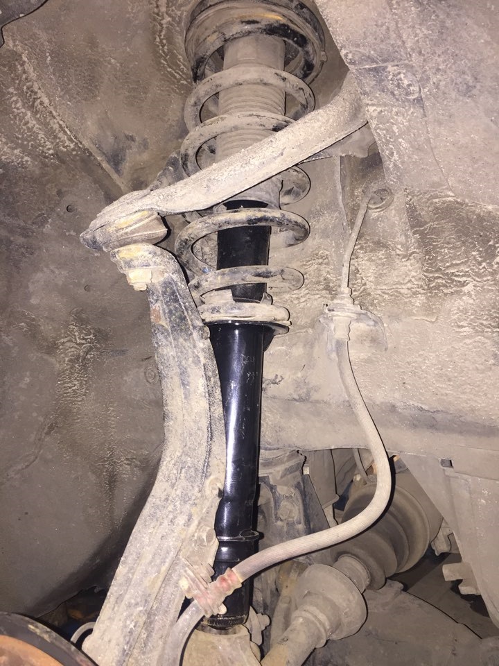 Нові амортизатори tokico 5
