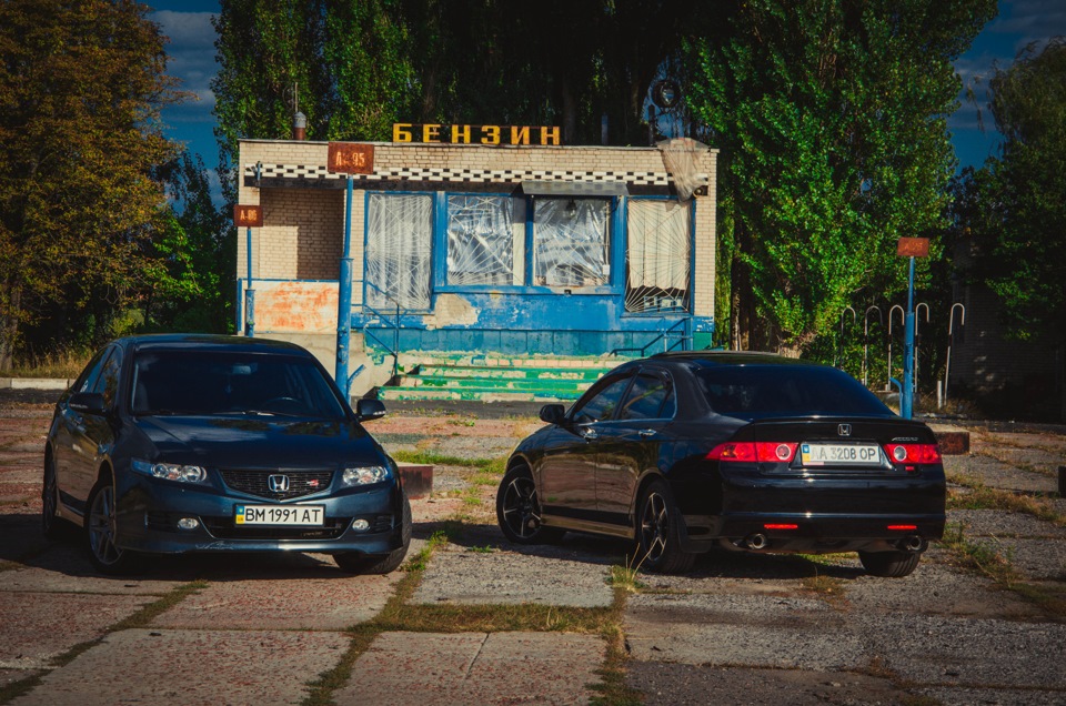 Photo #1 2