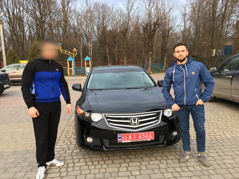 Попрощався з Accordom ( 1