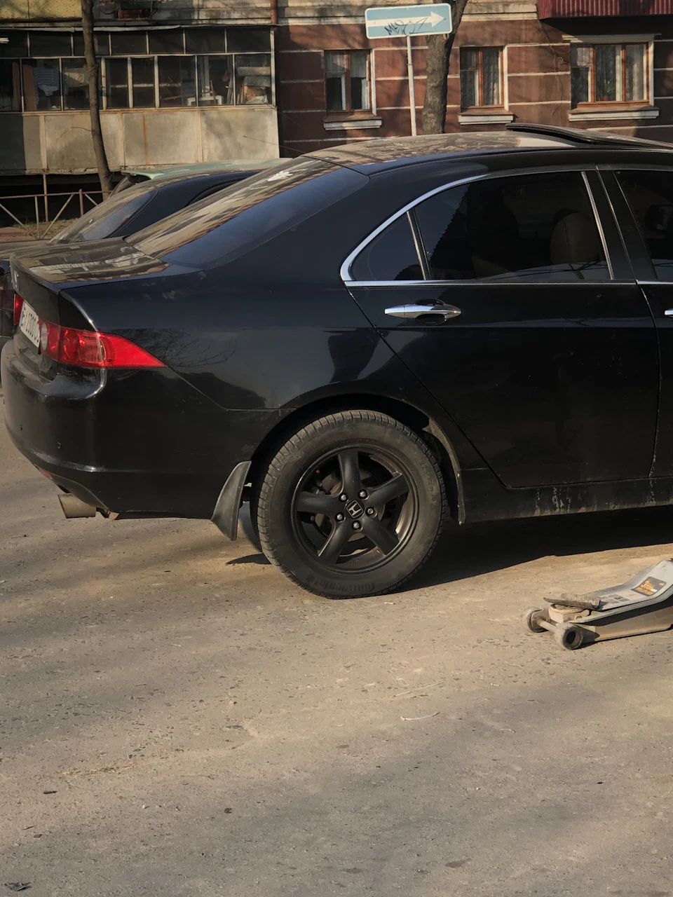 Перевзуття та нові Диски