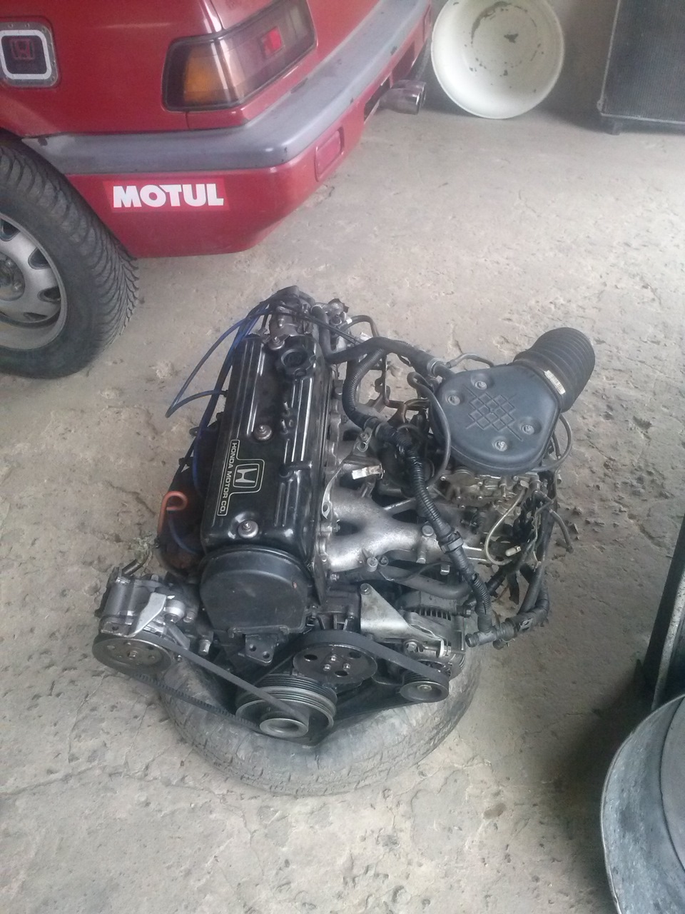 Прибув двигун:) 2