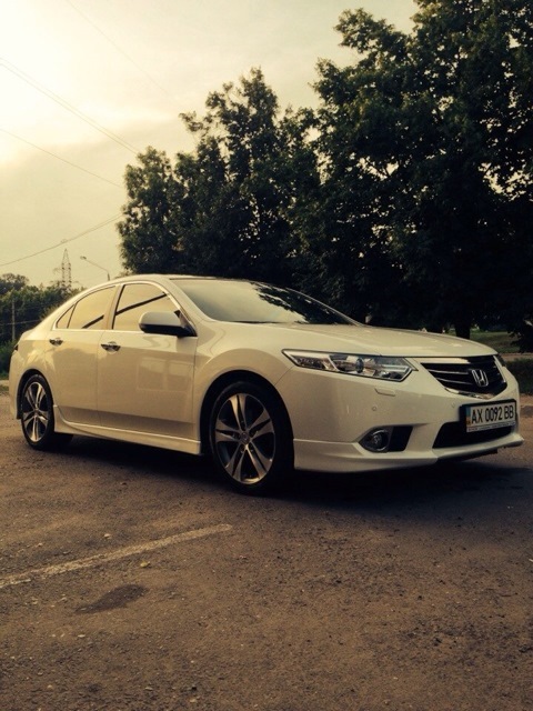 ВИГНАЛИ! Honda Accord. Харків. Підніміть будь ласка в ТОП. 2