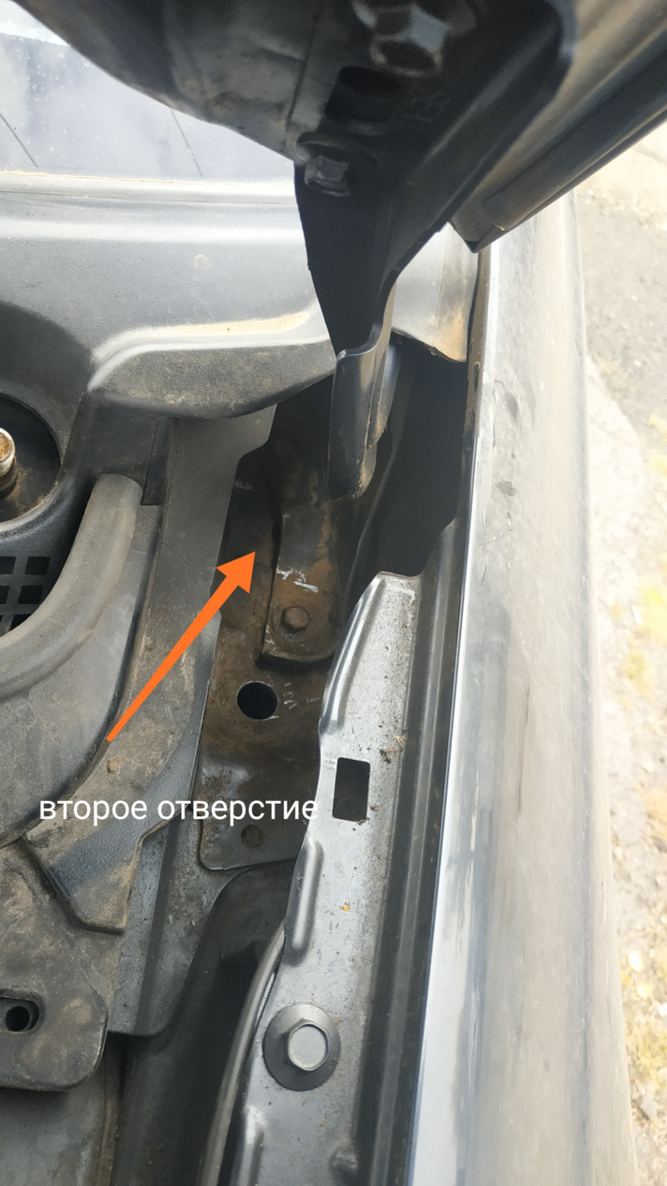 Чистка дренажних отворів 3