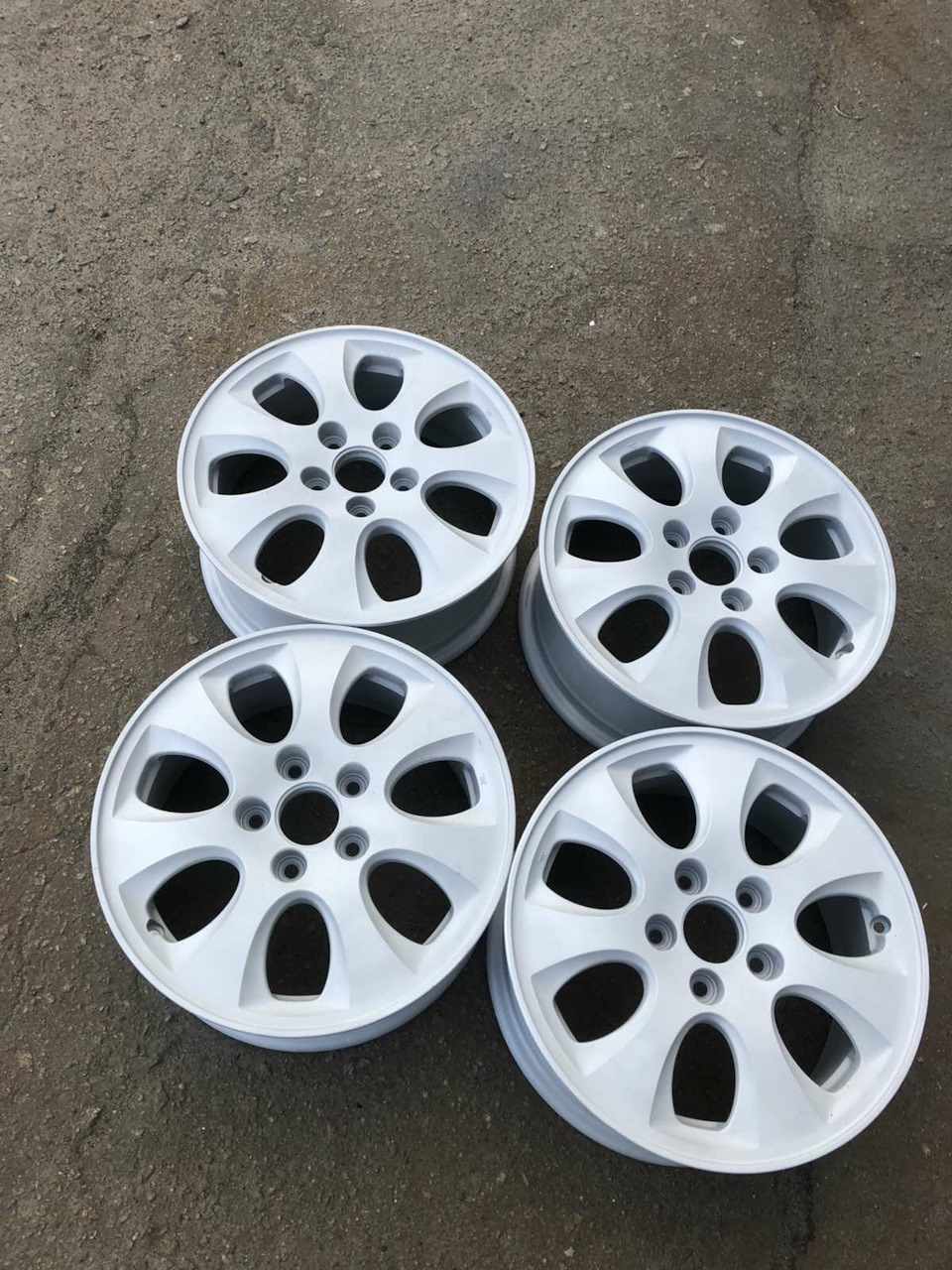 Порошкове фарбування дисків (ромашок) + літні шини Michelin 5