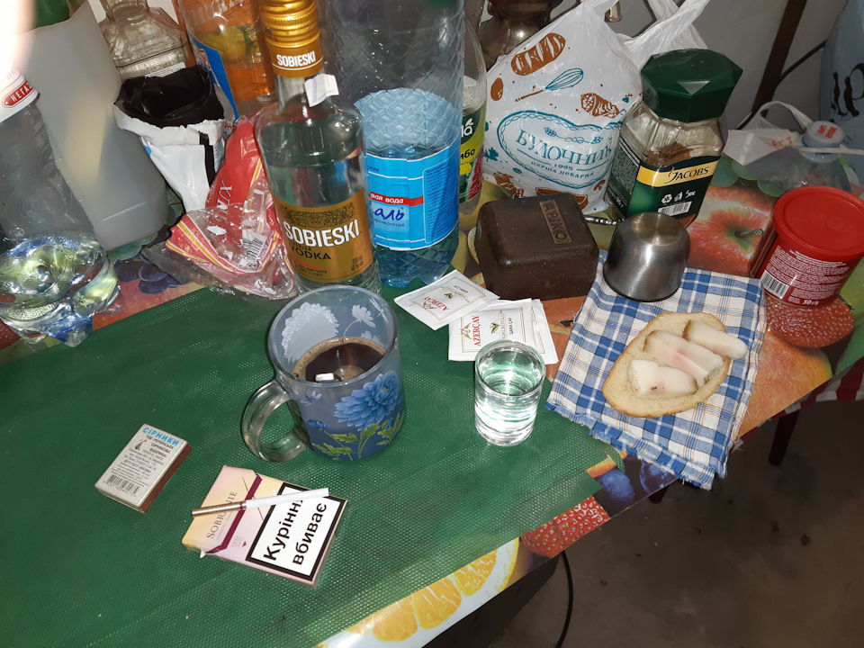 Регулювання клапанів 215.000 км 1