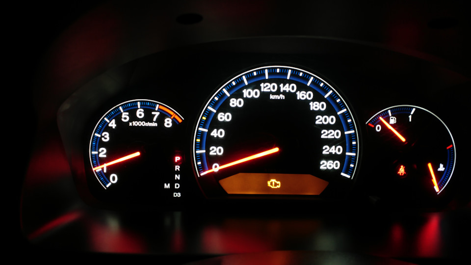 Діагностичний сканер авто ELM 327 OBD II V2.1 1
