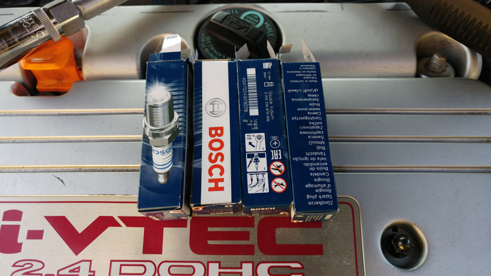 Заміна свічок на Bosch double iridium FR6LII330X 1