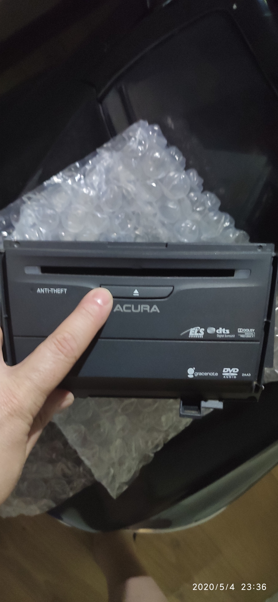 Хто собі ставив Navi від TSX 2013? 1