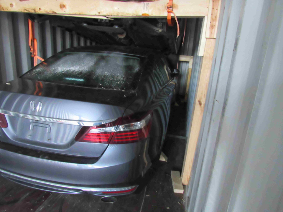 Покупка 2016 HONDA ACCORD EXL у США ціна лота $4900 4