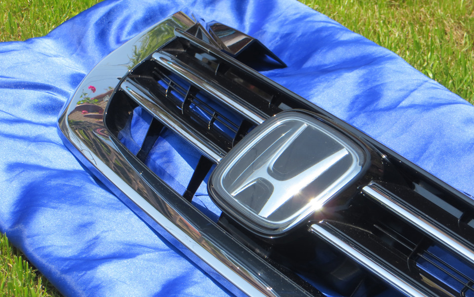 2.1 Колір настрою RESTYLING (Кронштейн STAY, FR. GRILLE Грати Спорт Honda Accord 2017 Sedan Accessories Sport Grille) 4