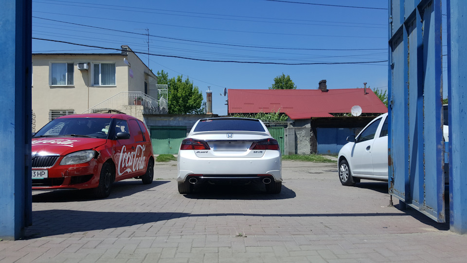 6.0 Колір настрою RESTYLING Сервісний центр 2