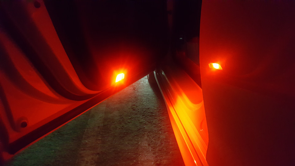 LED освітлення в салон) 2
