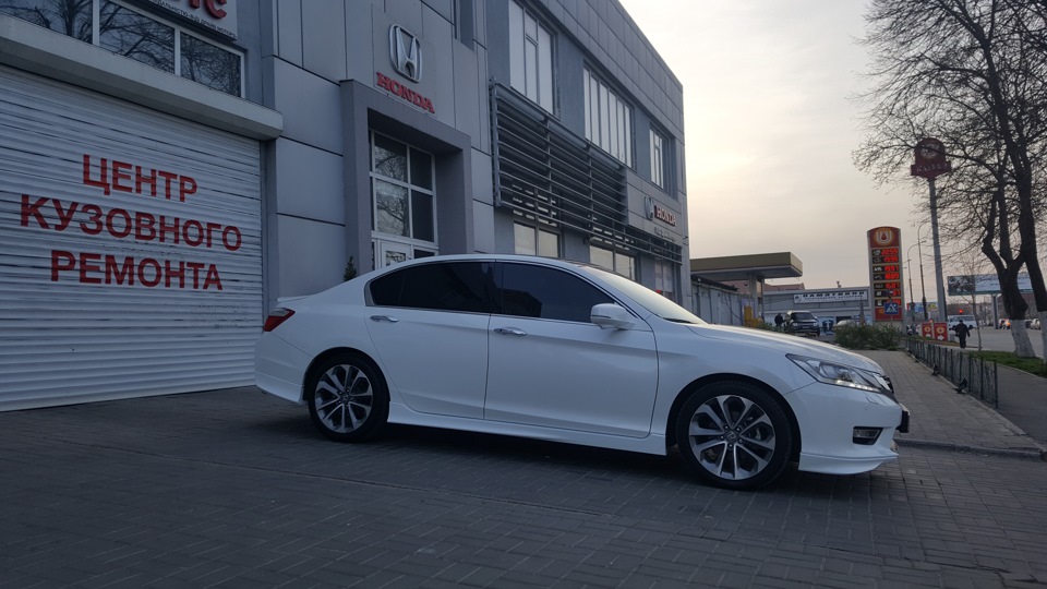 Встановлено оригінальне обважування HONDA ACCORD 2013 4