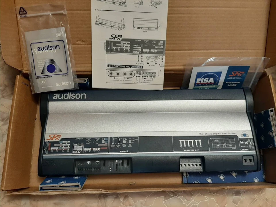 SQ. Audison and Helix.