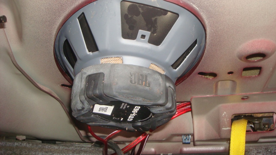 Колоночки JBL 3