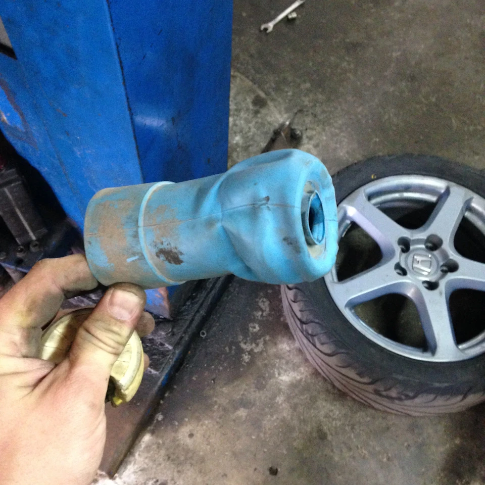 Bilstein B6 - німецька якість на 7 місяців))