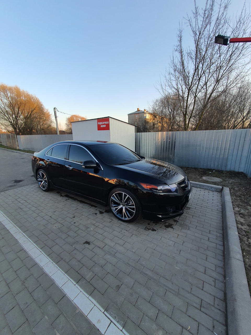 Літній Look на 19 тапках від Infiniti 3