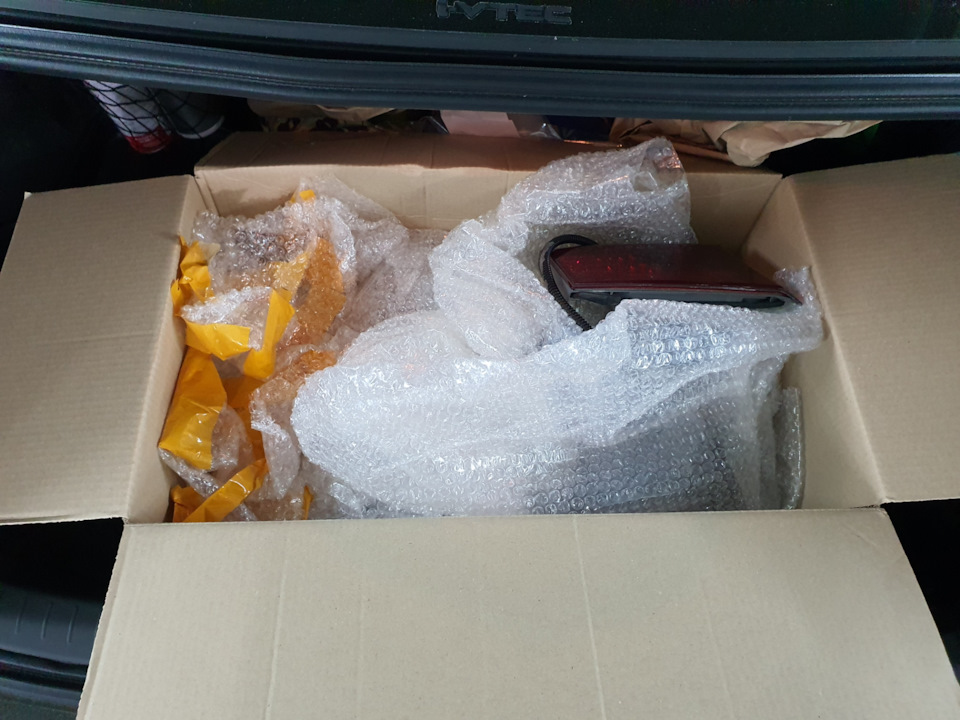 Задня оптика LED від Honda Spirior 3