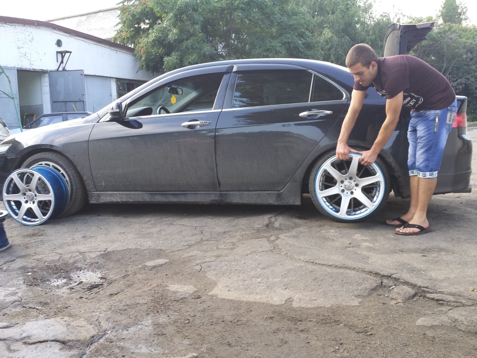 Встановив R18 та EIBACH 1