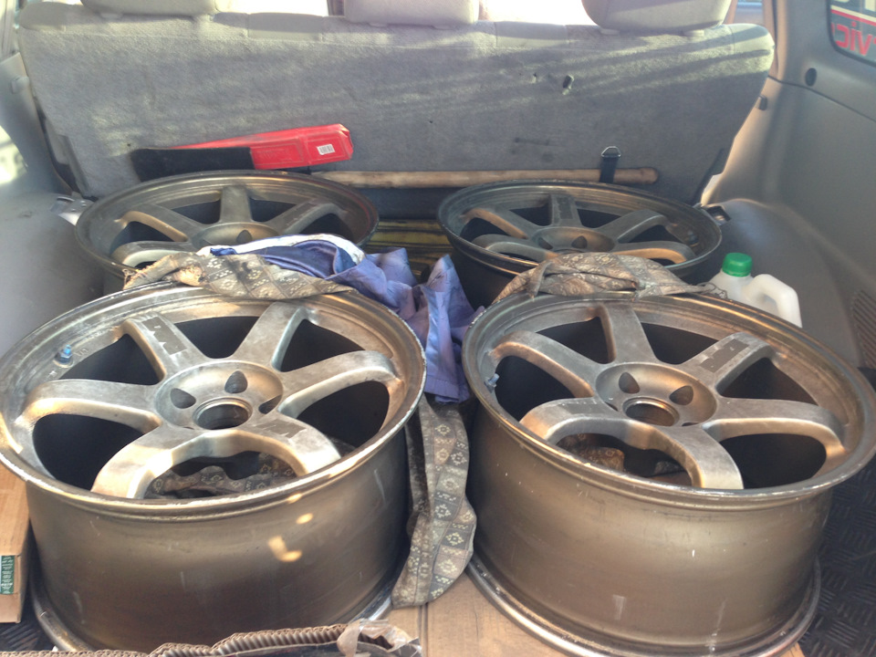 VOLK TE 37 18 9.5J ET12 1