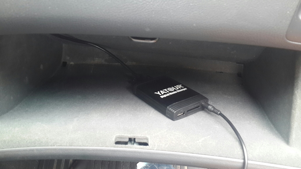 Підкинув Yatour YT-M06 2