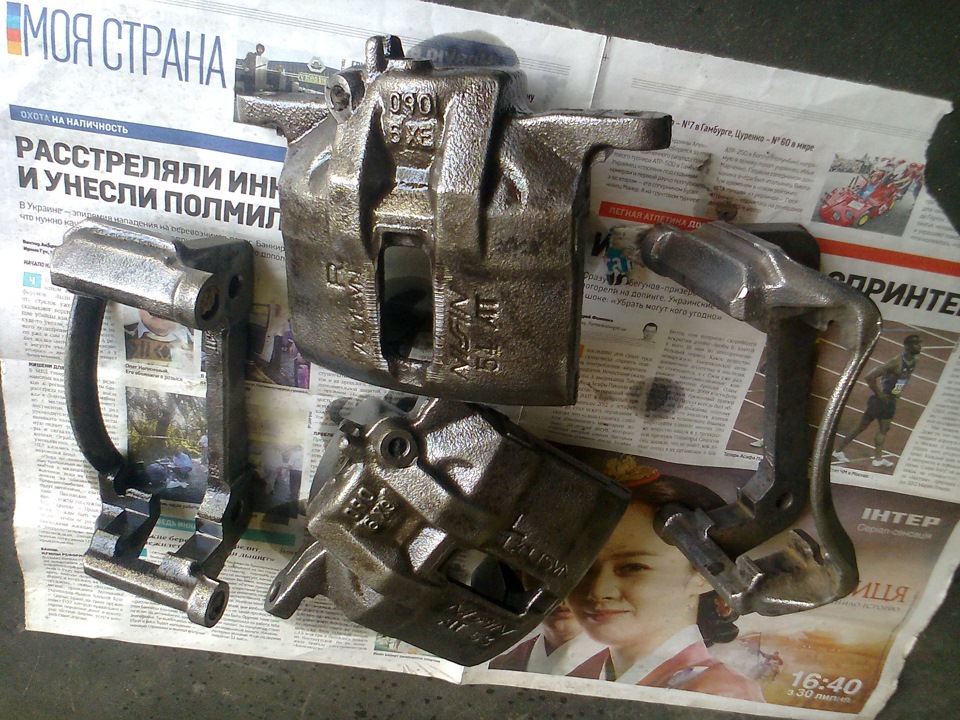 Фарбування гальмівних супортів. 2