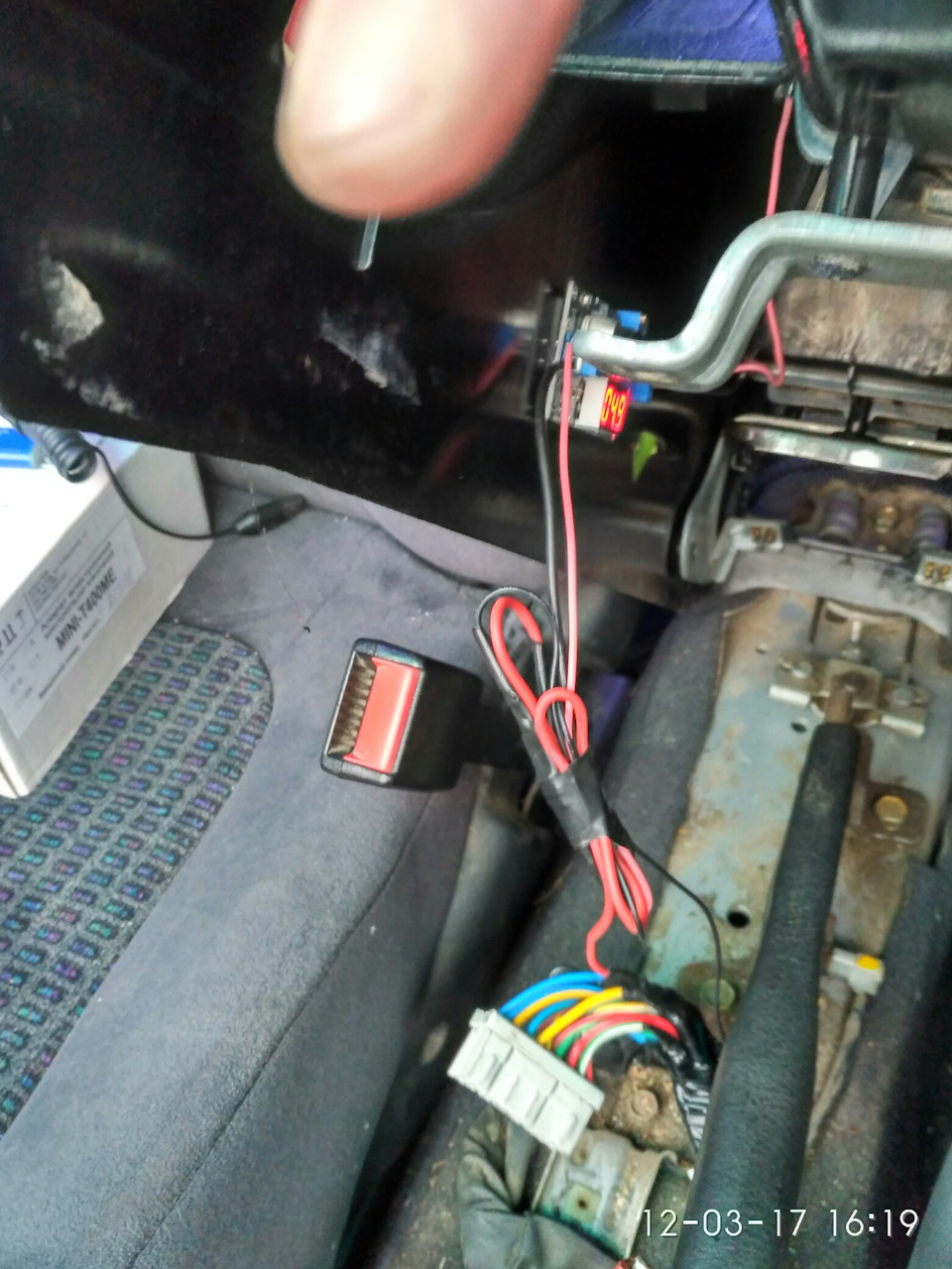 USB в підлокітник 5