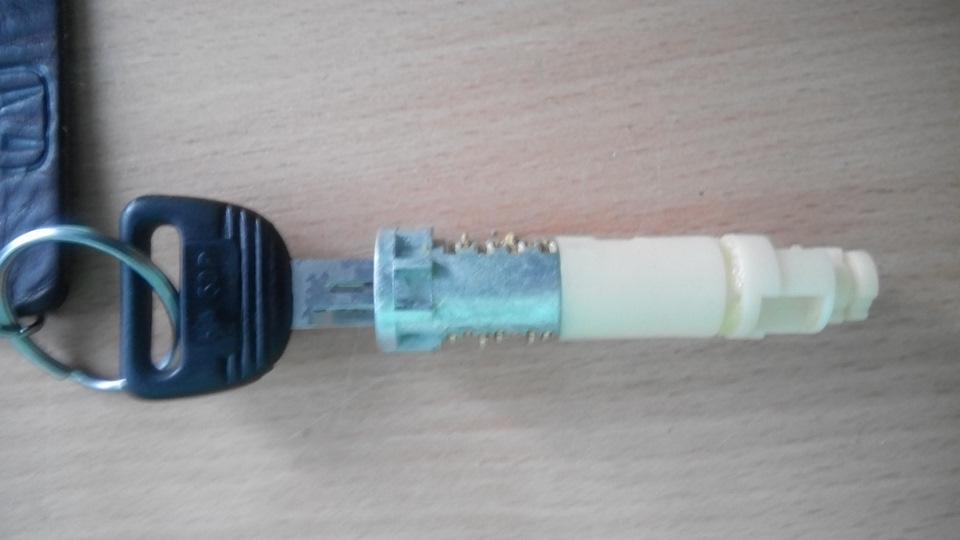 Тепер та багажник можна відкрити ключем 5