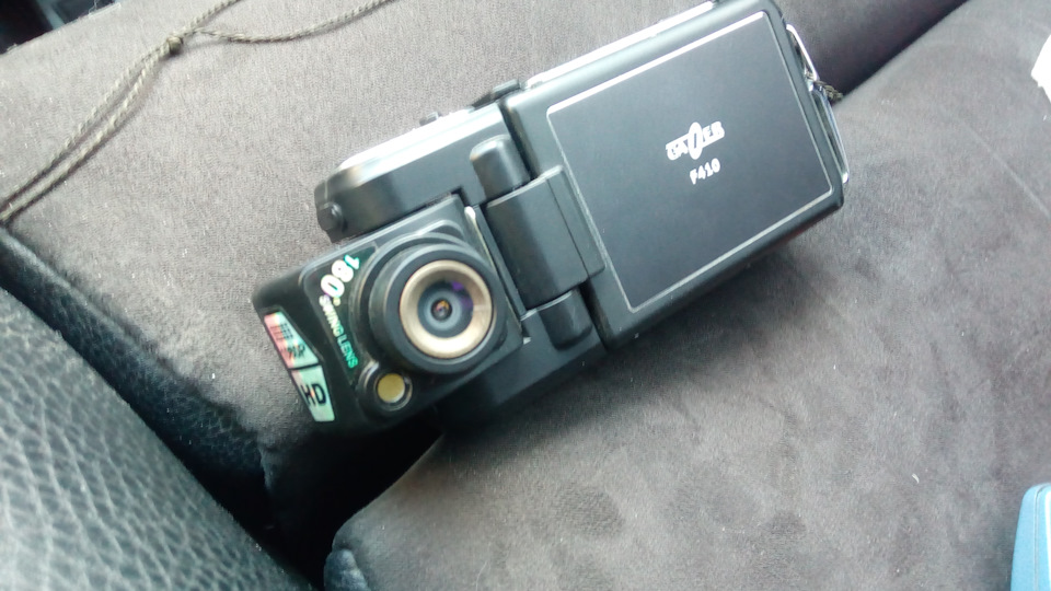 Регистратор Gazer F410 2