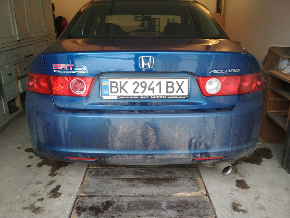 Наклейка кузова із символікою моїх друзів. 2