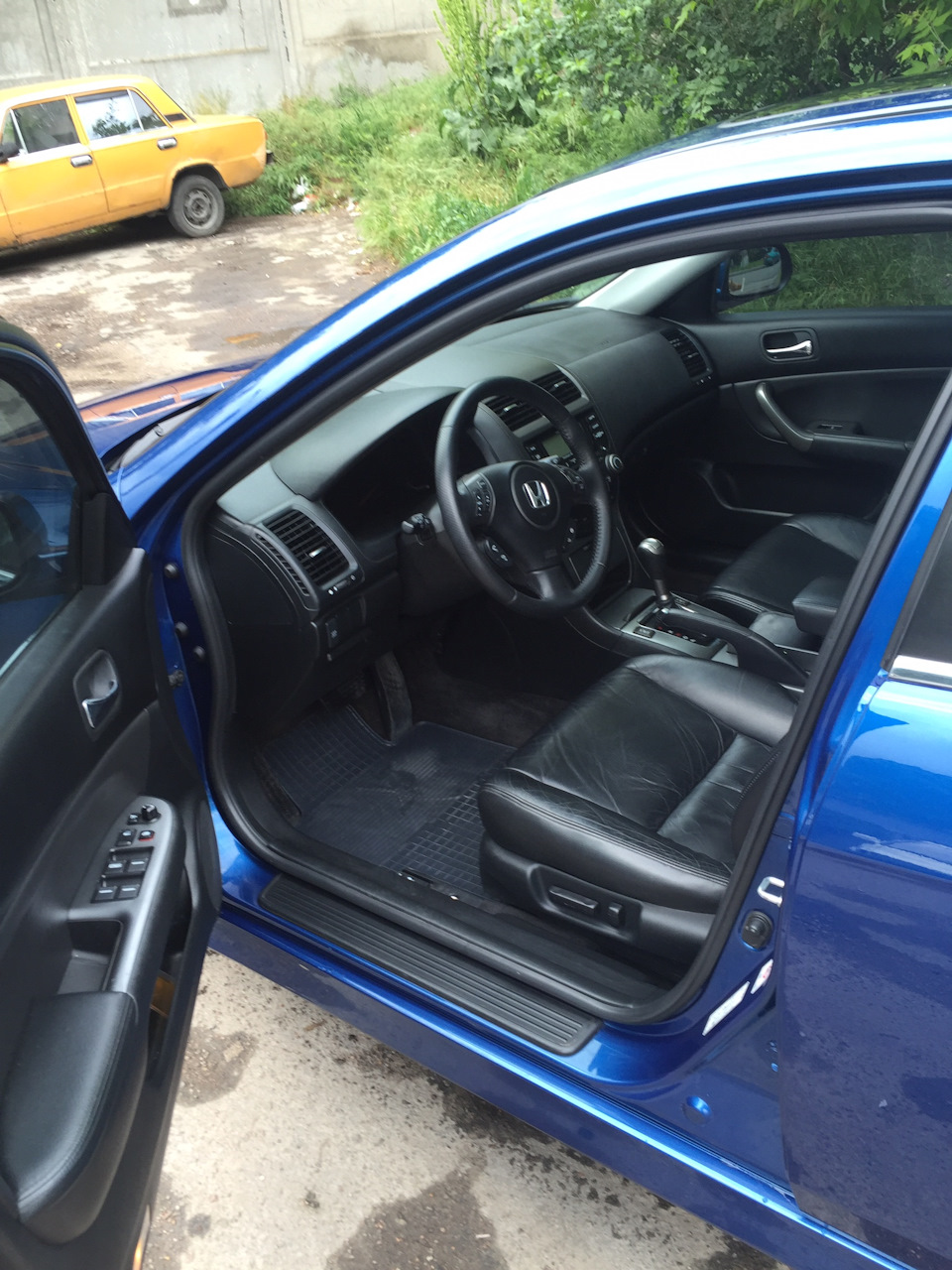Продам Accord CL9 3