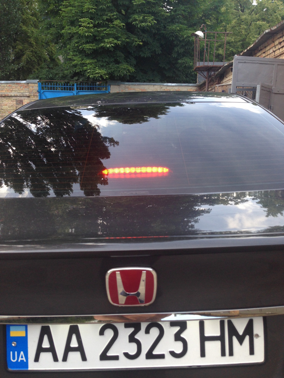 Заміна третього стопа в задній полиці на LED OEM Honda 2