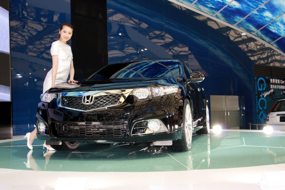 Фотографії Honda Accord SR-9 3
