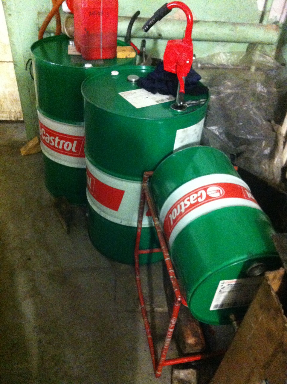 CASTROL. Все за і проти . 2