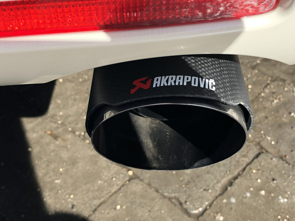 Akrapovic з китаю через 2 роки 4