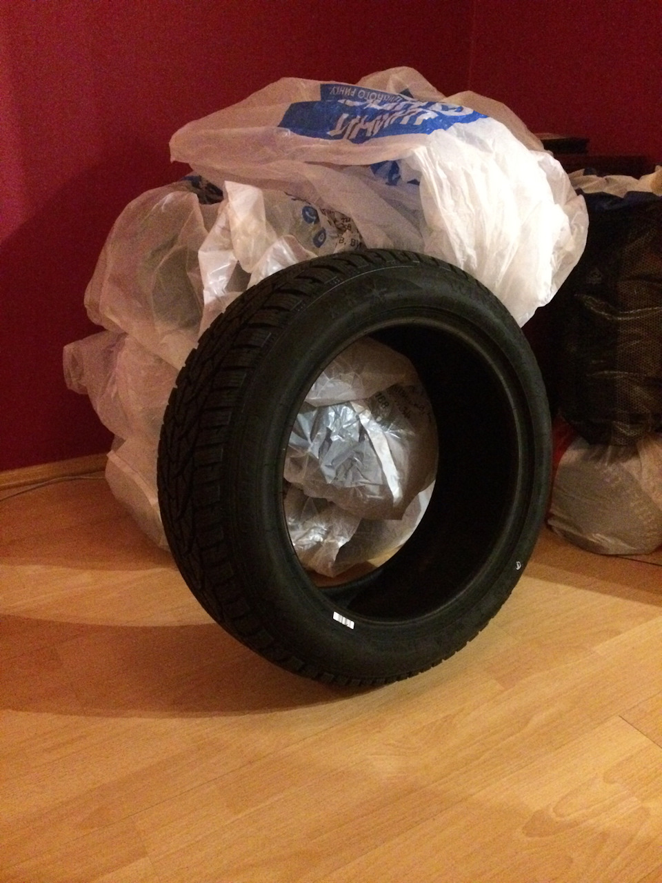 TIGAR WINTER 215/55 R17 98V індекс борту XL 2