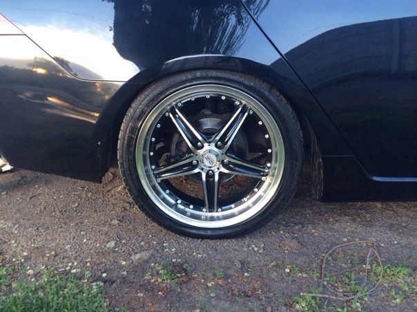 Koning R18 5x114.3 7.5J ET 30. 5