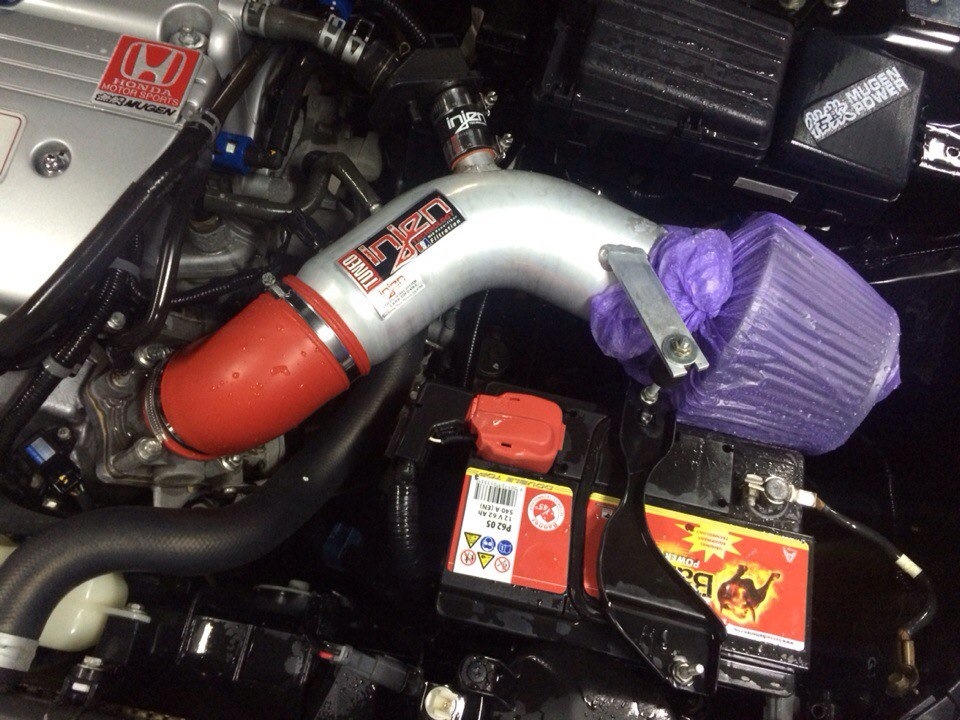Система холодного впуску Injen Short Ram Intake 4